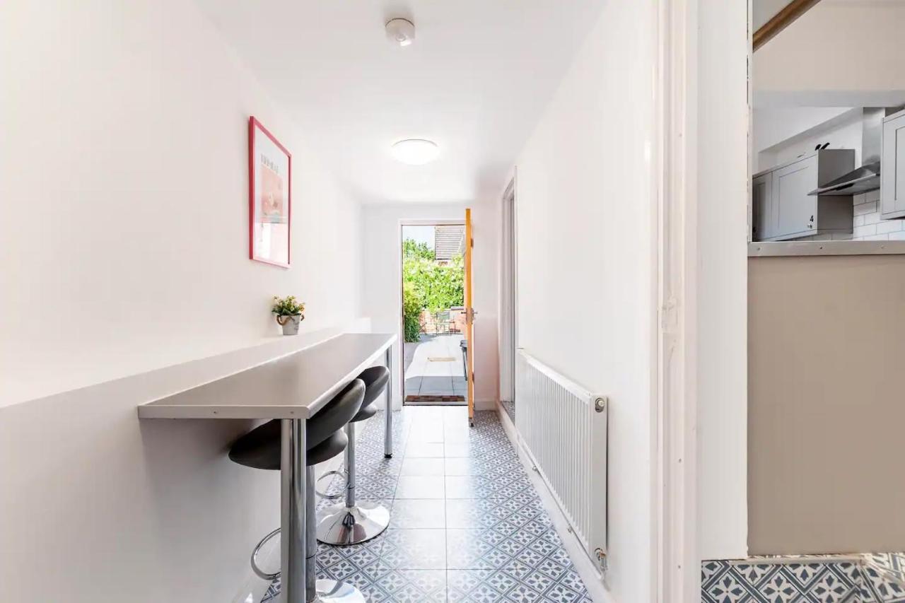 Northumberland Boutique Guest House #3 โคเวนทรี ภายนอก รูปภาพ